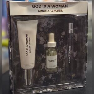 Ariana Grande God Is A Woman Body Set